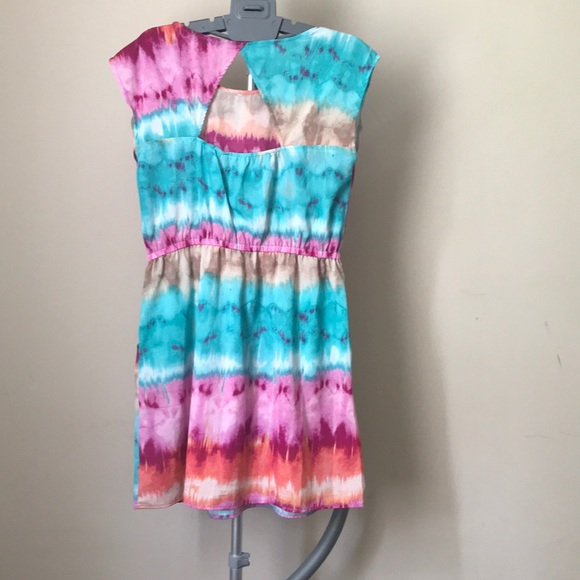 Dress - Picture 4 of 5